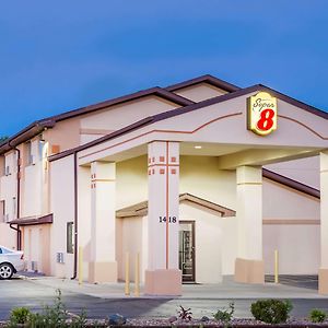 Super 8 By Wyndham Ames